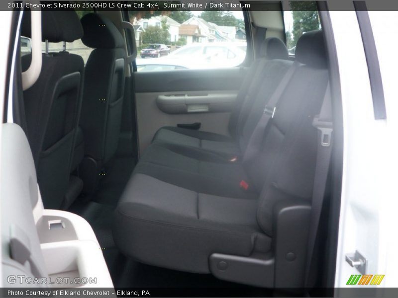 Summit White / Dark Titanium 2011 Chevrolet Silverado 2500HD LS Crew Cab 4x4