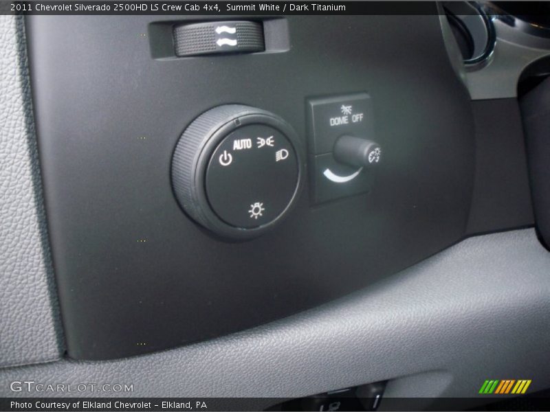 Summit White / Dark Titanium 2011 Chevrolet Silverado 2500HD LS Crew Cab 4x4