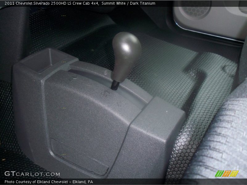 Summit White / Dark Titanium 2011 Chevrolet Silverado 2500HD LS Crew Cab 4x4
