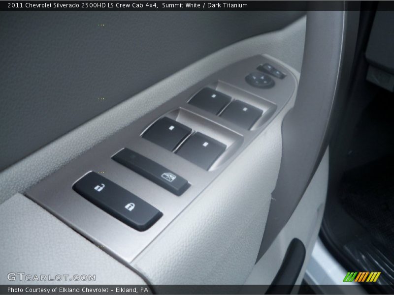 Summit White / Dark Titanium 2011 Chevrolet Silverado 2500HD LS Crew Cab 4x4