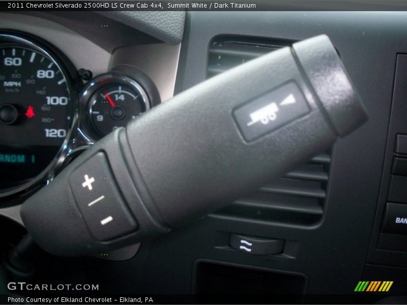 Summit White / Dark Titanium 2011 Chevrolet Silverado 2500HD LS Crew Cab 4x4