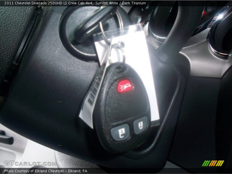 Summit White / Dark Titanium 2011 Chevrolet Silverado 2500HD LS Crew Cab 4x4