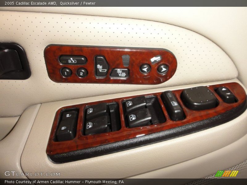 Quicksilver / Pewter 2005 Cadillac Escalade AWD