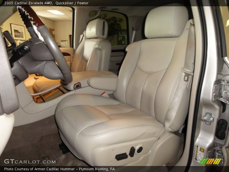 Quicksilver / Pewter 2005 Cadillac Escalade AWD