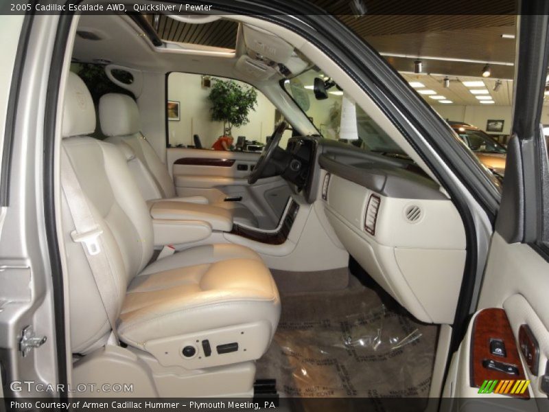 Quicksilver / Pewter 2005 Cadillac Escalade AWD