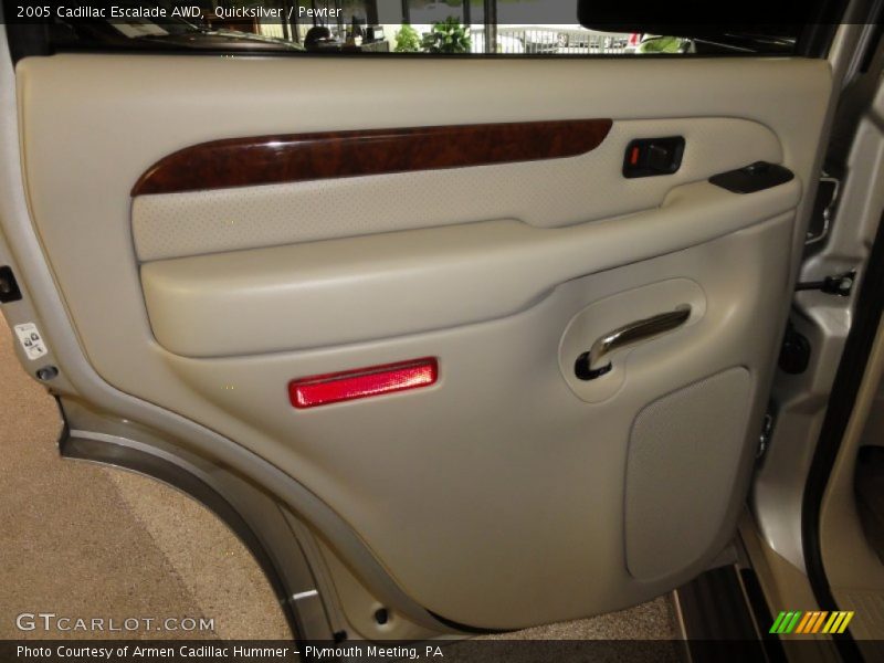 Quicksilver / Pewter 2005 Cadillac Escalade AWD