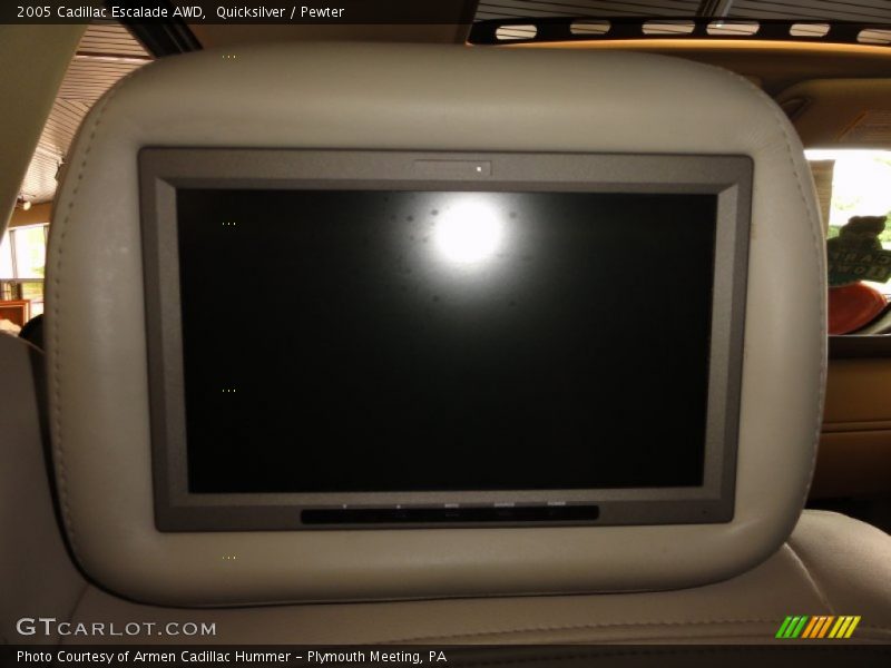 Quicksilver / Pewter 2005 Cadillac Escalade AWD