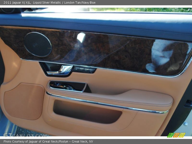 Liquid Silver Metallic / London Tan/Navy Blue 2011 Jaguar XJ XJL