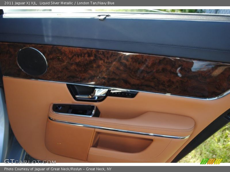Liquid Silver Metallic / London Tan/Navy Blue 2011 Jaguar XJ XJL