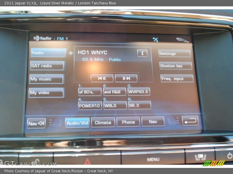 Liquid Silver Metallic / London Tan/Navy Blue 2011 Jaguar XJ XJL