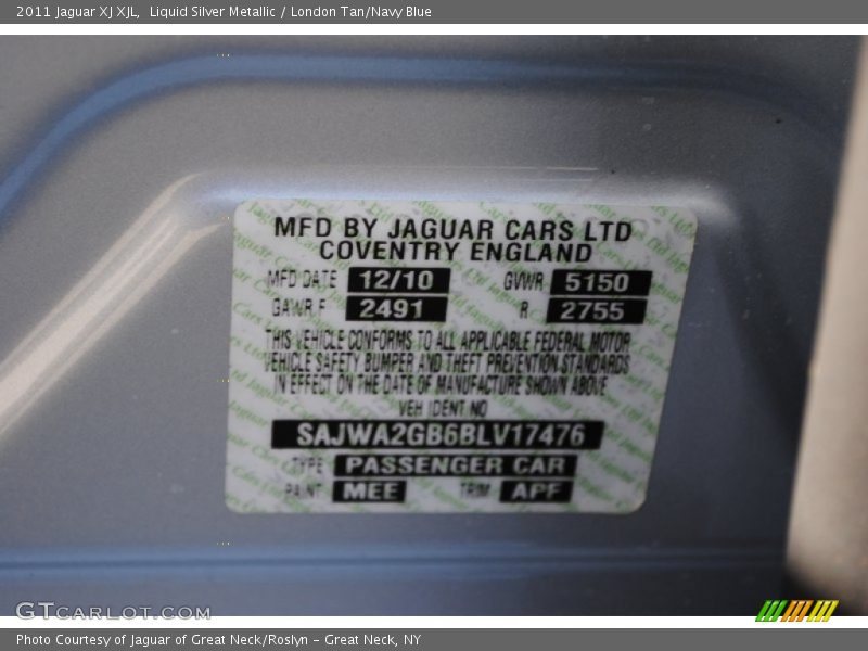 Liquid Silver Metallic / London Tan/Navy Blue 2011 Jaguar XJ XJL