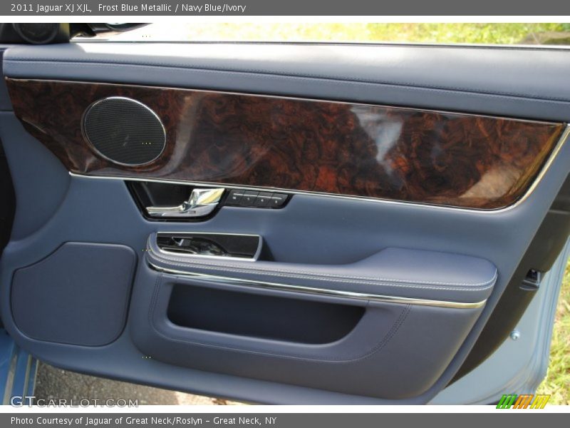 Door Panel of 2011 XJ XJL