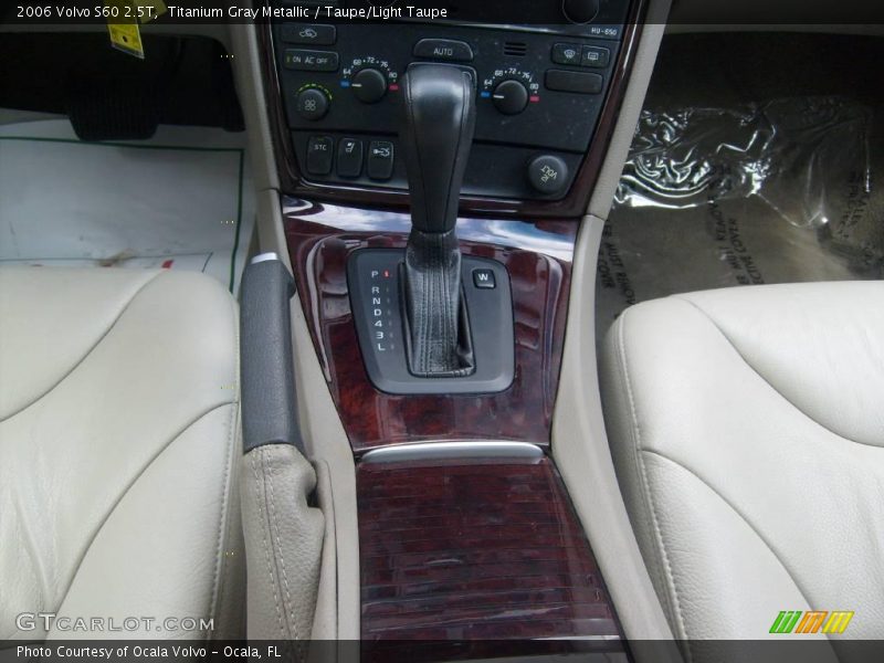 Titanium Gray Metallic / Taupe/Light Taupe 2006 Volvo S60 2.5T