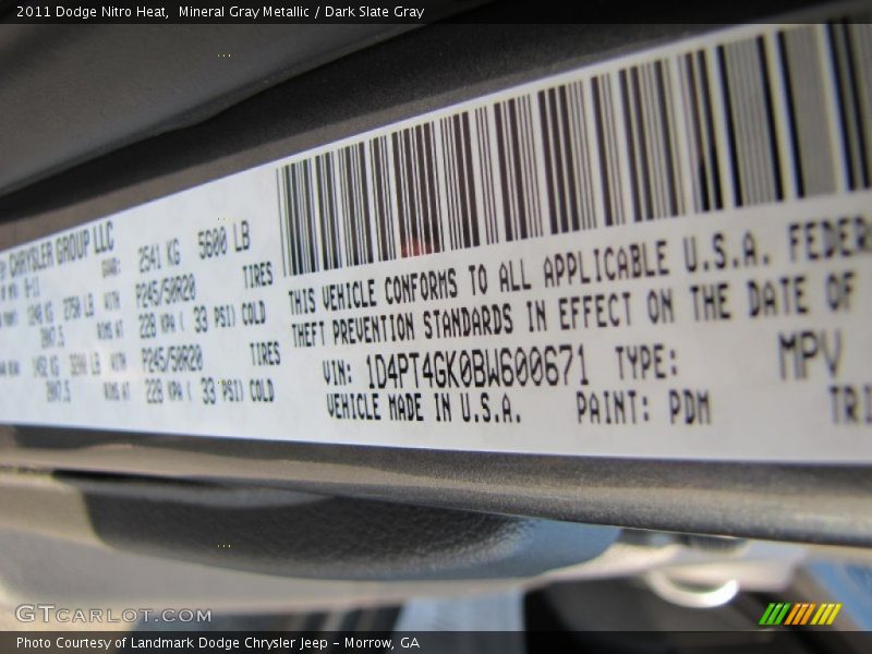 Mineral Gray Metallic / Dark Slate Gray 2011 Dodge Nitro Heat