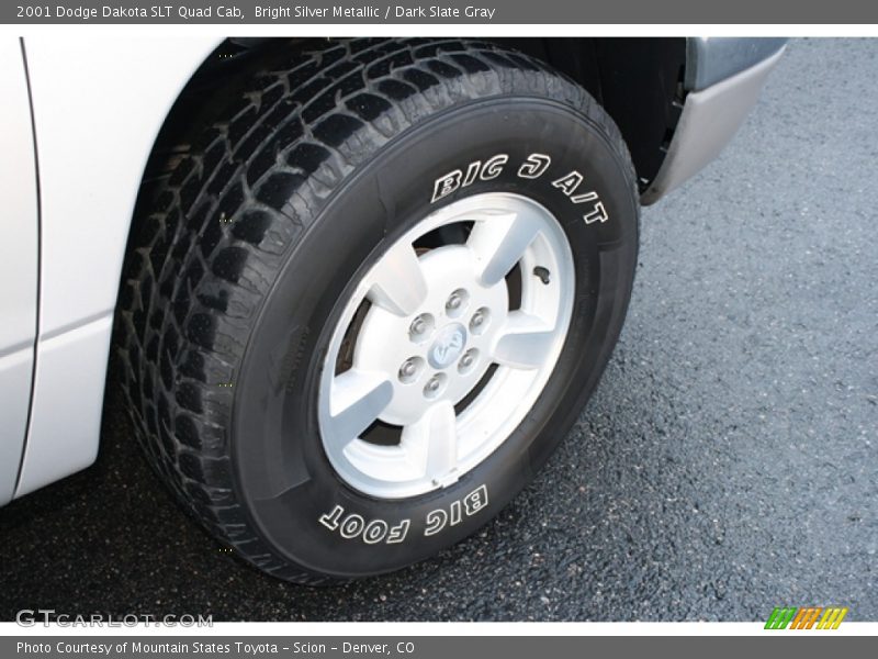 Bright Silver Metallic / Dark Slate Gray 2001 Dodge Dakota SLT Quad Cab