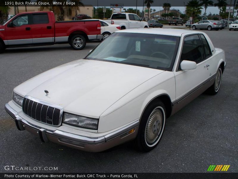 White / Beige 1991 Buick Riviera Coupe