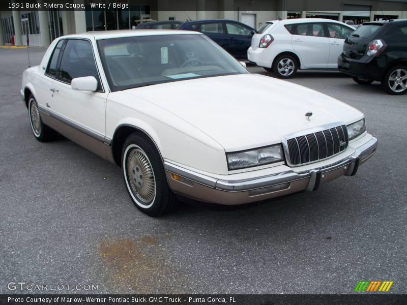 White / Beige 1991 Buick Riviera Coupe