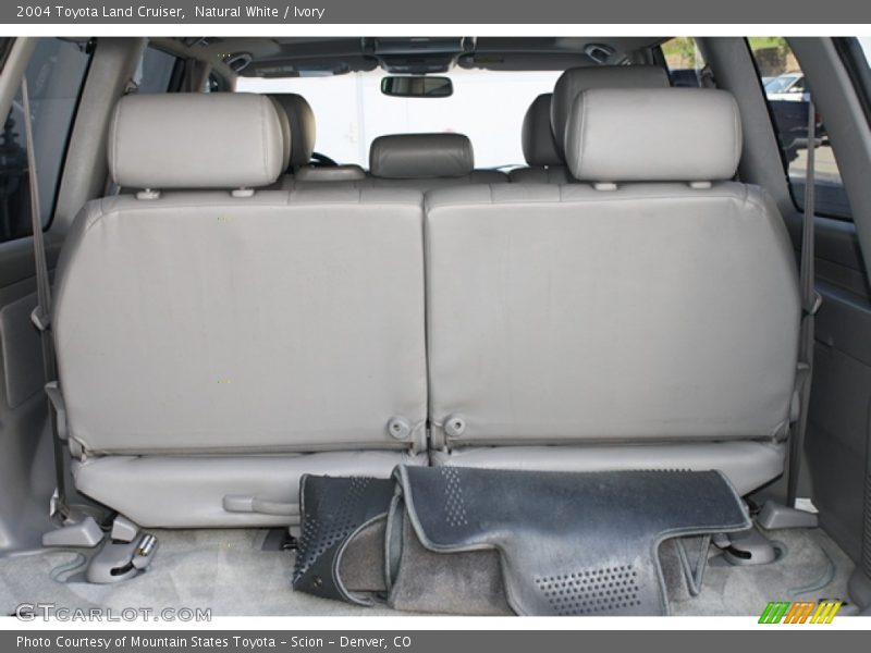 Natural White / Ivory 2004 Toyota Land Cruiser