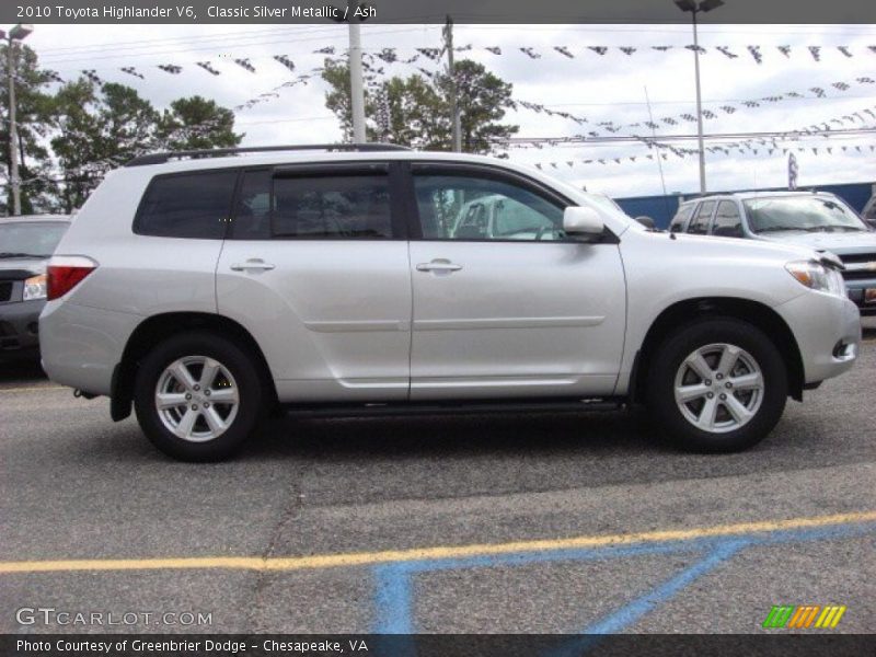 Classic Silver Metallic / Ash 2010 Toyota Highlander V6