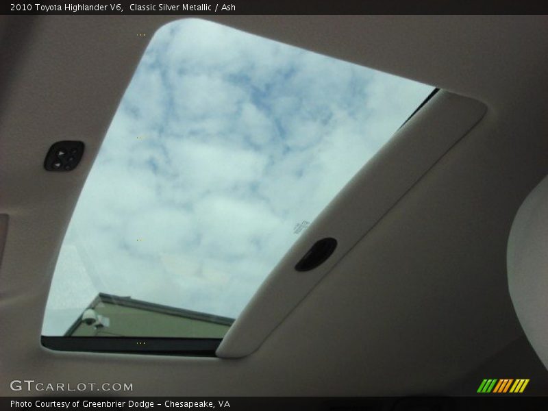 Classic Silver Metallic / Ash 2010 Toyota Highlander V6