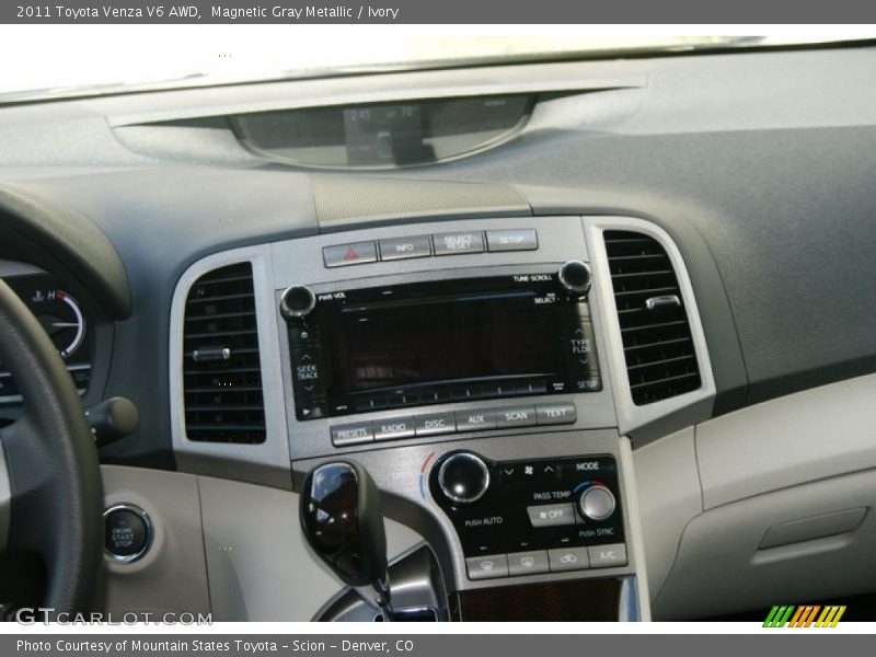 Magnetic Gray Metallic / Ivory 2011 Toyota Venza V6 AWD