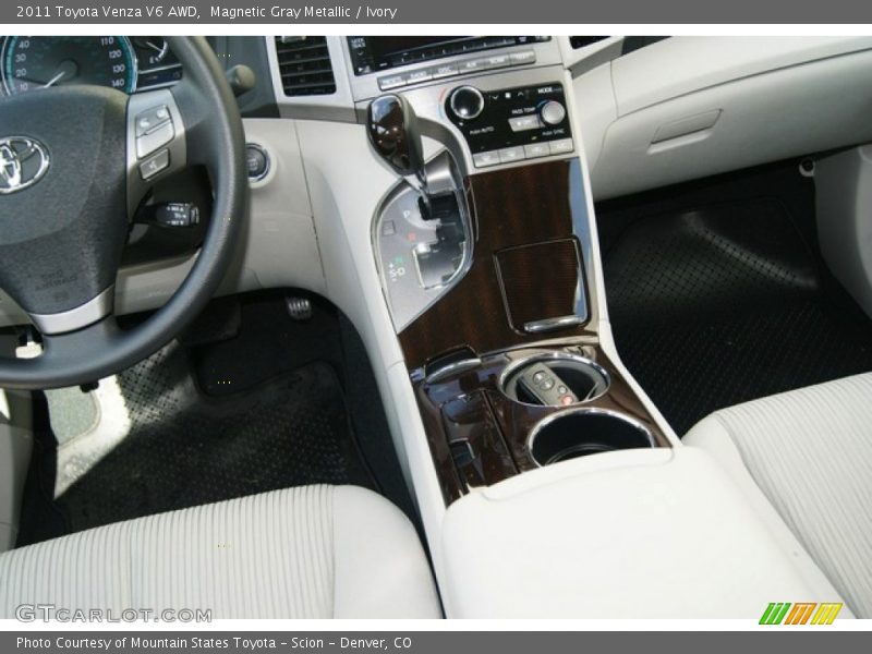 Magnetic Gray Metallic / Ivory 2011 Toyota Venza V6 AWD