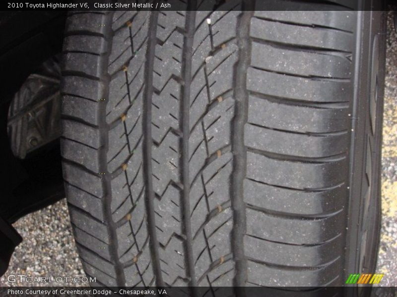 Classic Silver Metallic / Ash 2010 Toyota Highlander V6