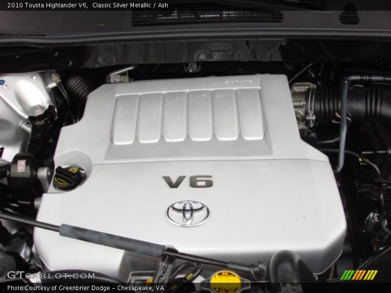 Classic Silver Metallic / Ash 2010 Toyota Highlander V6