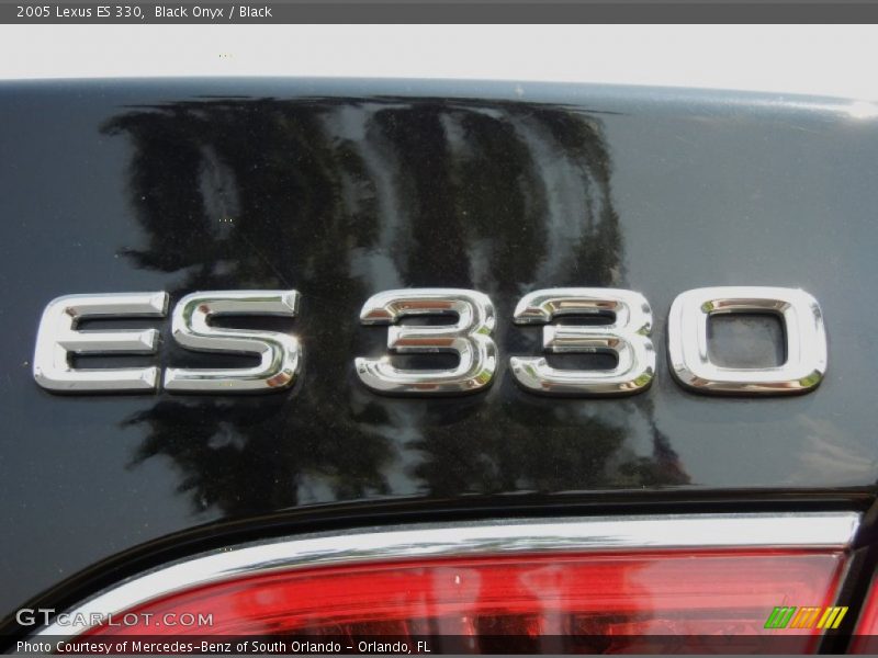 Black Onyx / Black 2005 Lexus ES 330