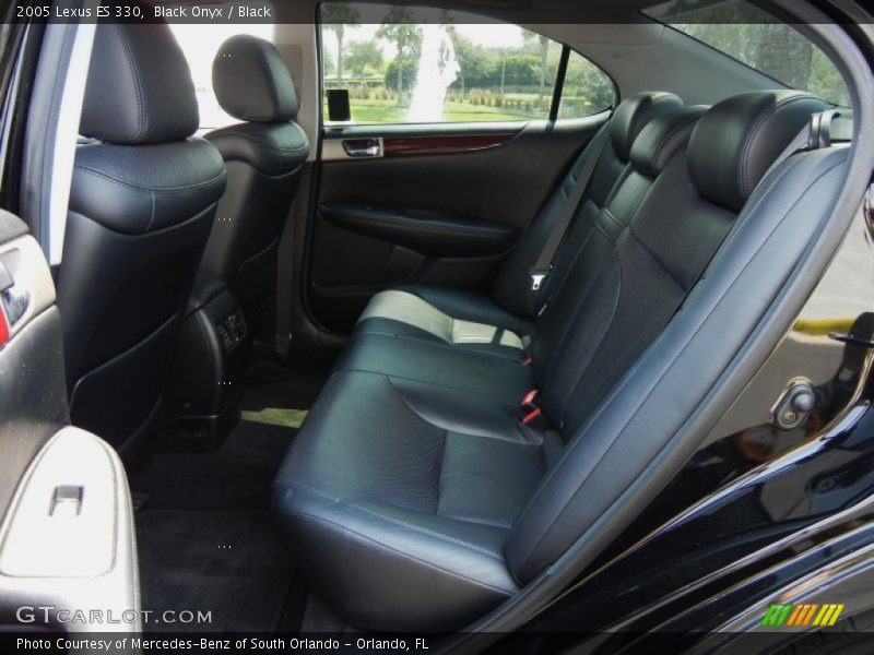 Black Onyx / Black 2005 Lexus ES 330
