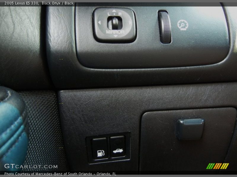 Black Onyx / Black 2005 Lexus ES 330