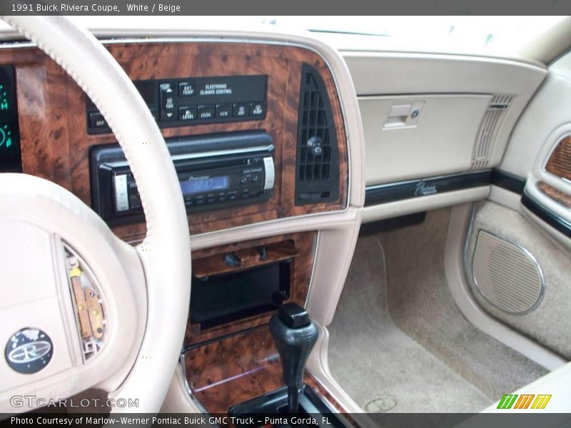 White / Beige 1991 Buick Riviera Coupe