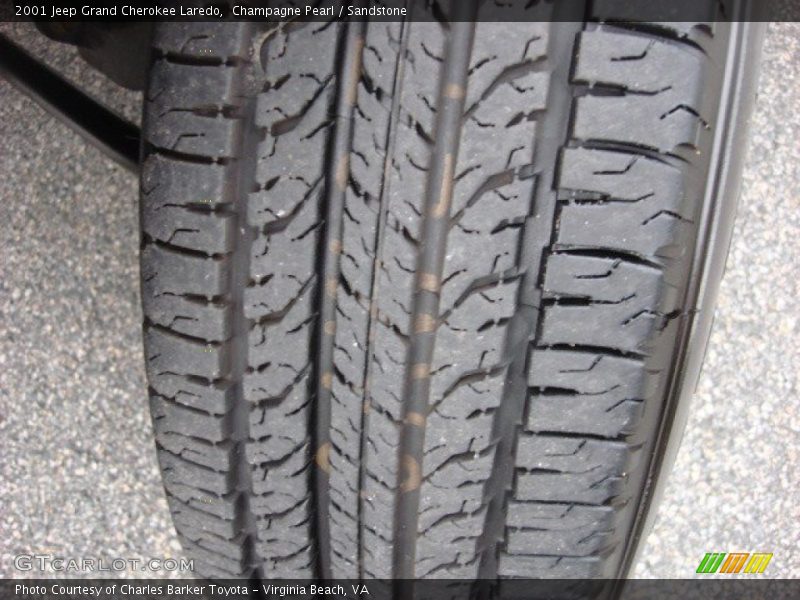Champagne Pearl / Sandstone 2001 Jeep Grand Cherokee Laredo