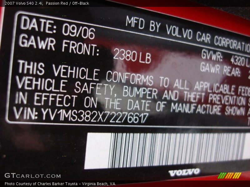 Passion Red / Off-Black 2007 Volvo S40 2.4i