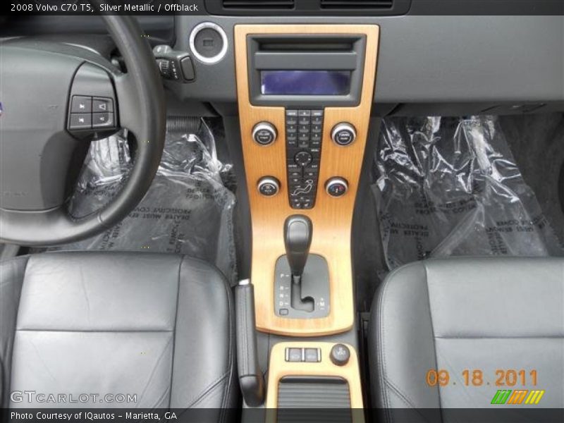 Silver Metallic / Offblack 2008 Volvo C70 T5