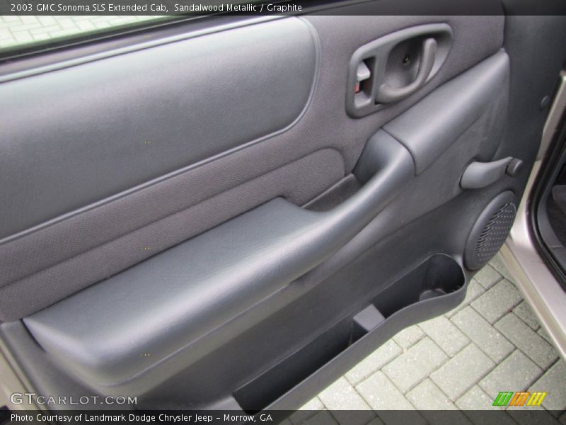 Door Panel of 2003 Sonoma SLS Extended Cab