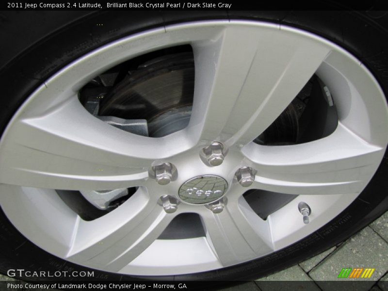 Brilliant Black Crystal Pearl / Dark Slate Gray 2011 Jeep Compass 2.4 Latitude