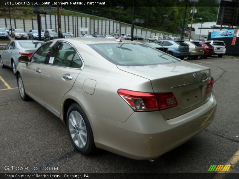 Satin Cashmere Metallic / Parchment 2011 Lexus ES 350