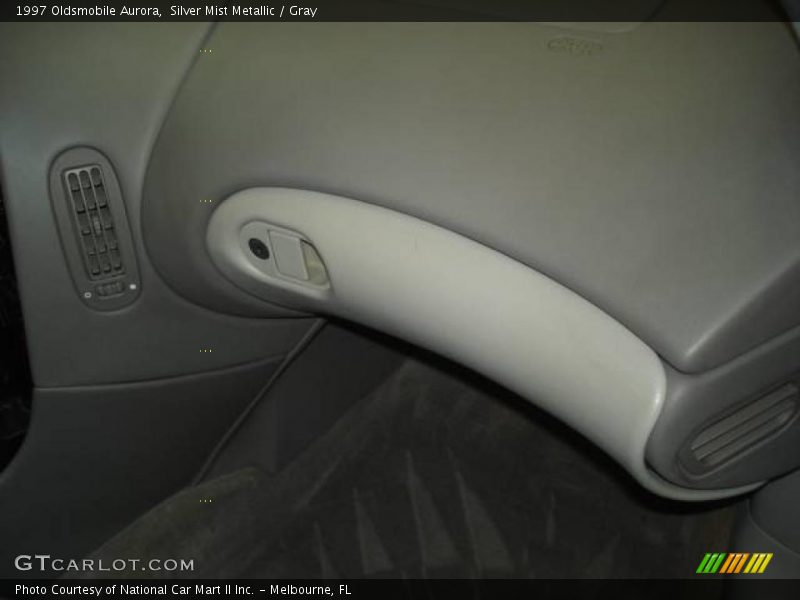 Silver Mist Metallic / Gray 1997 Oldsmobile Aurora