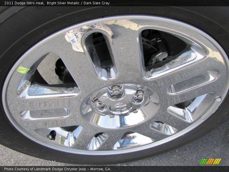 Bright Silver Metallic / Dark Slate Gray 2011 Dodge Nitro Heat
