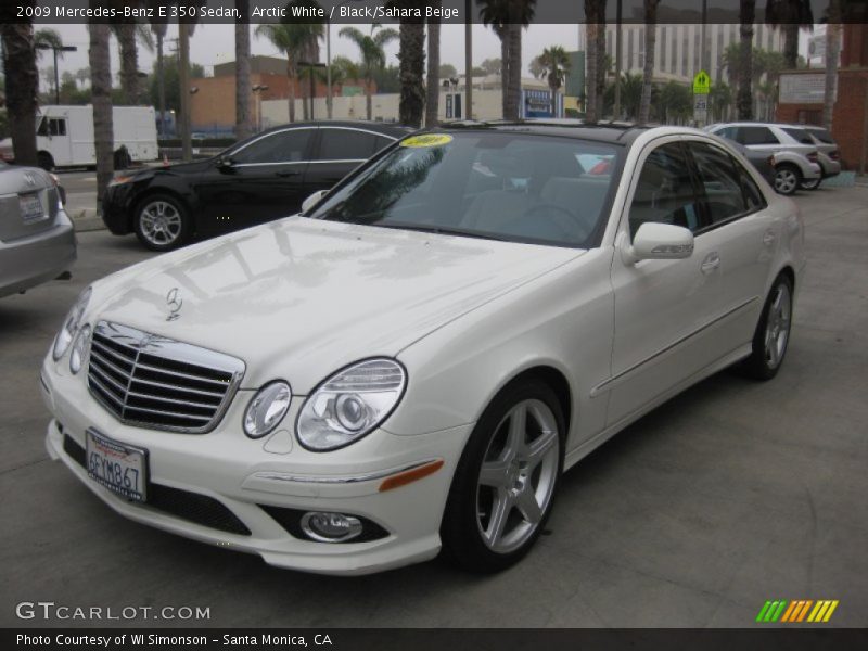 Arctic White / Black/Sahara Beige 2009 Mercedes-Benz E 350 Sedan