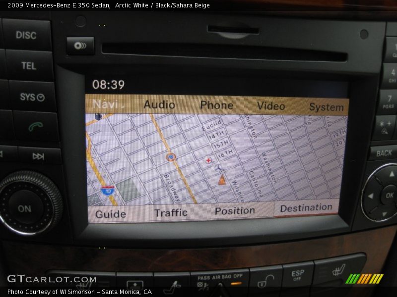 Arctic White / Black/Sahara Beige 2009 Mercedes-Benz E 350 Sedan