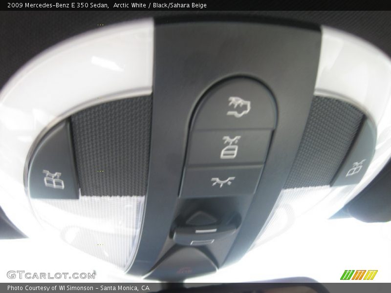 Arctic White / Black/Sahara Beige 2009 Mercedes-Benz E 350 Sedan