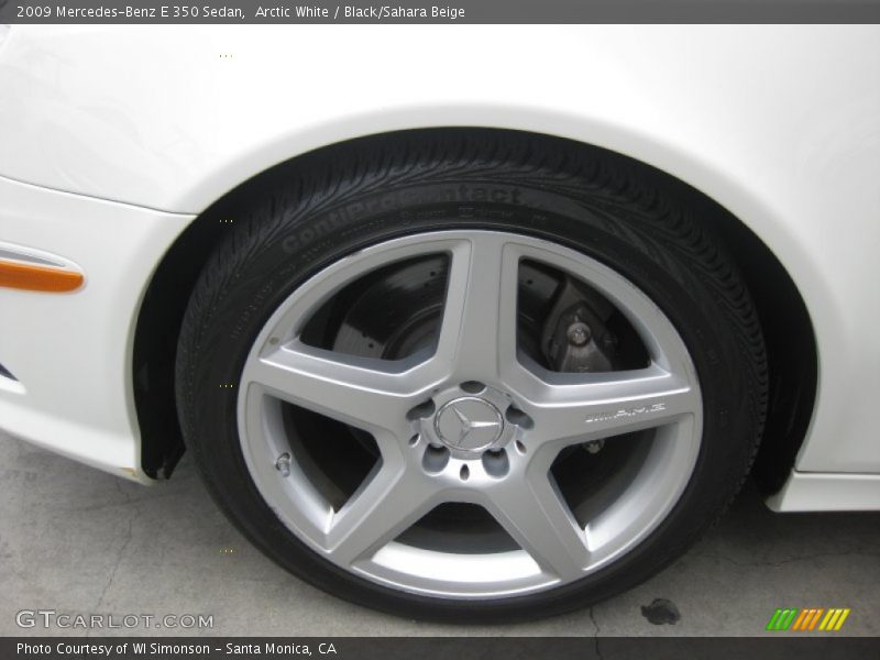 Arctic White / Black/Sahara Beige 2009 Mercedes-Benz E 350 Sedan