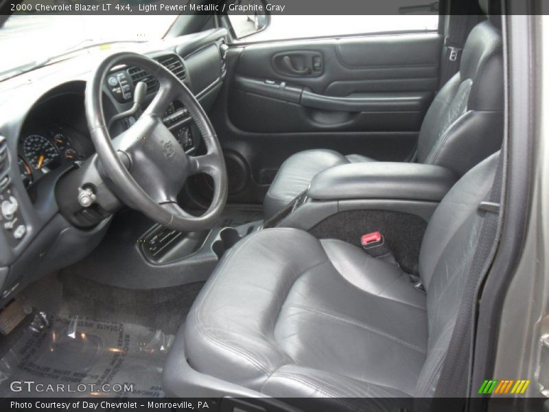 Light Pewter Metallic / Graphite Gray 2000 Chevrolet Blazer LT 4x4