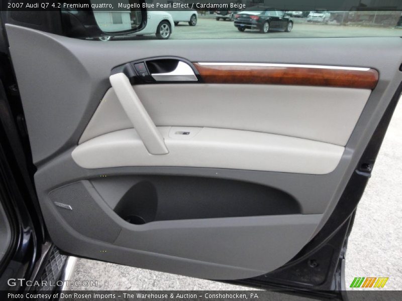 Door Panel of 2007 Q7 4.2 Premium quattro