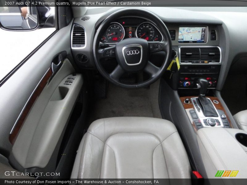 Dashboard of 2007 Q7 4.2 Premium quattro