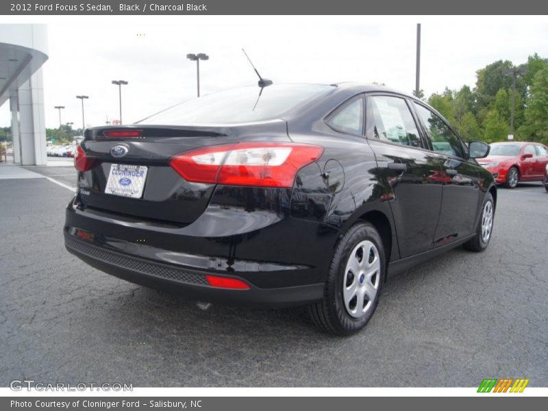 Black / Charcoal Black 2012 Ford Focus S Sedan