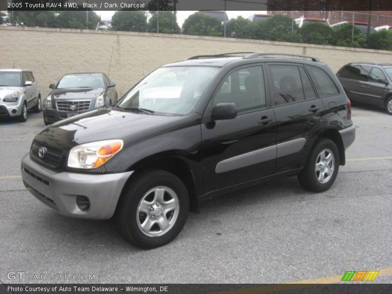 Black / Dark Charcoal 2005 Toyota RAV4 4WD