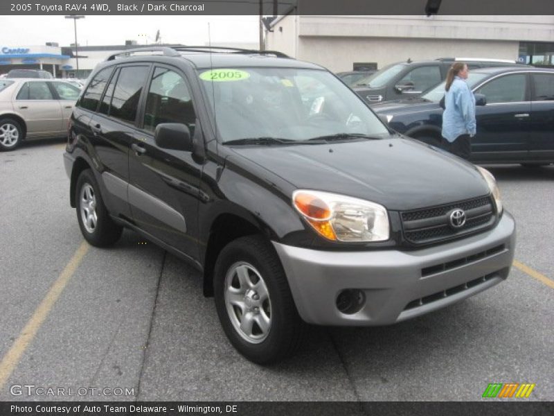 Black / Dark Charcoal 2005 Toyota RAV4 4WD